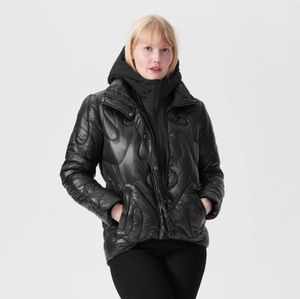 Universal Standard Josie Puffer (size S/14/16)